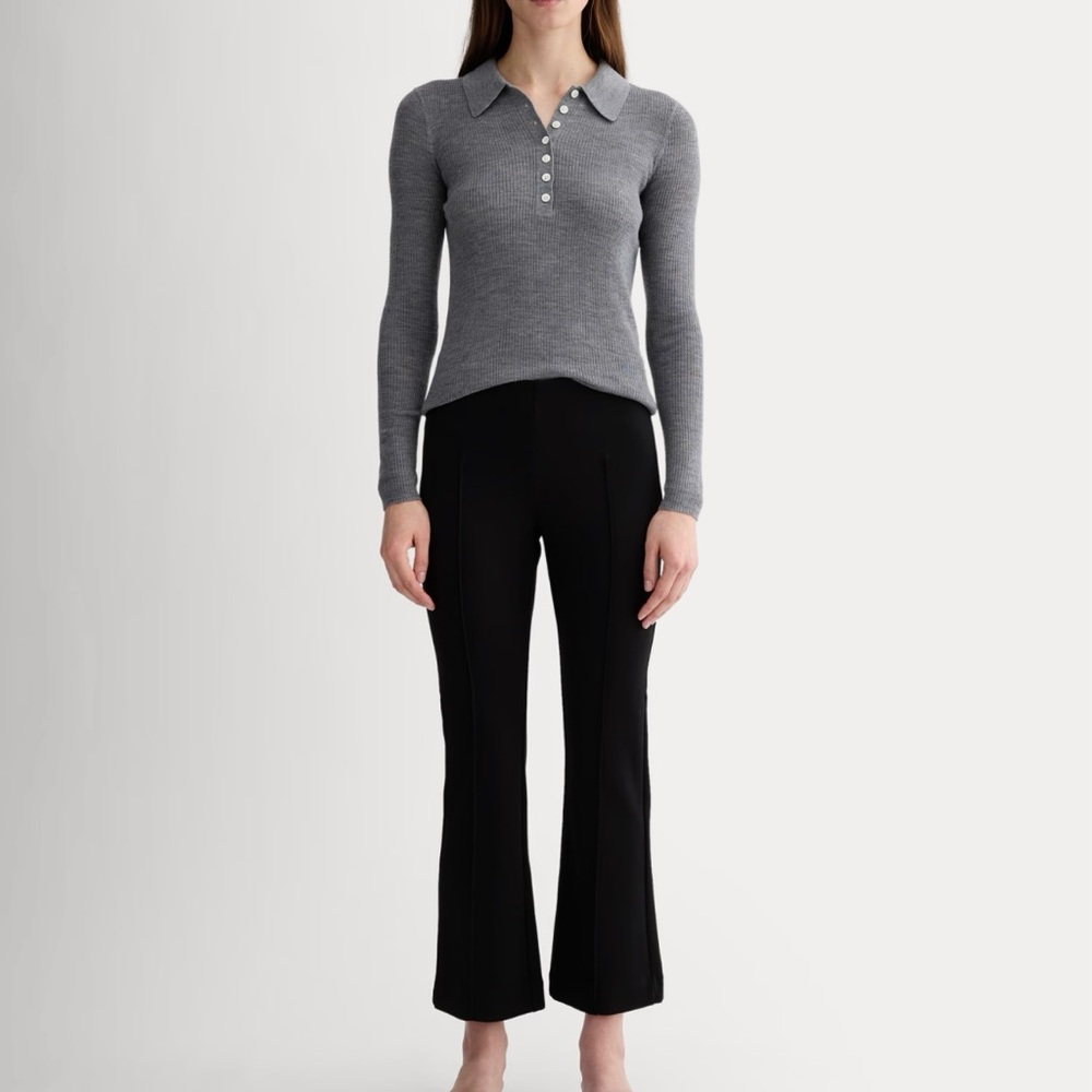 NEW WITH TAGS Everlane Black The Dream Kick Flare Pant in Size Extra Extra Small